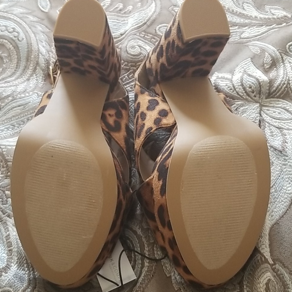 👠 Shoes - Picture 3 of 4